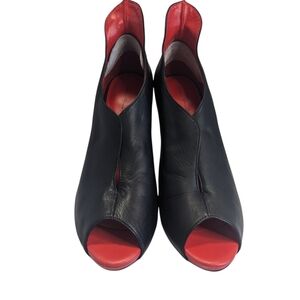 Chic Black And Red Peep Toe Heels Witchy Size 9 Witchy Holiday Fun